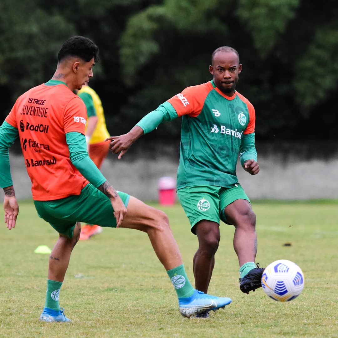 Juventude&nbsp;cogita&nbsp;atacante&nbsp;Kieza para artilheiro