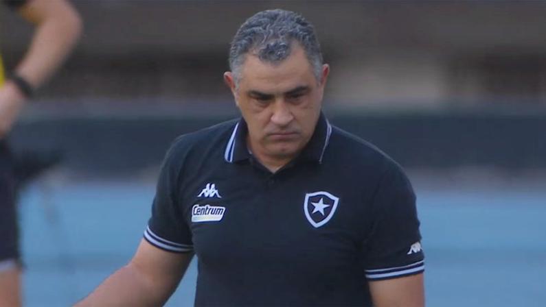 Marcelo Chamusca n&atilde;o &eacute; mais t&eacute;cnico do Botafogo