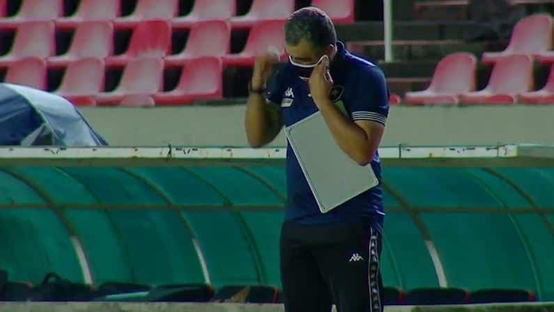 Diretoria do Botafogo avalia futuro de Marcelo Chamusca