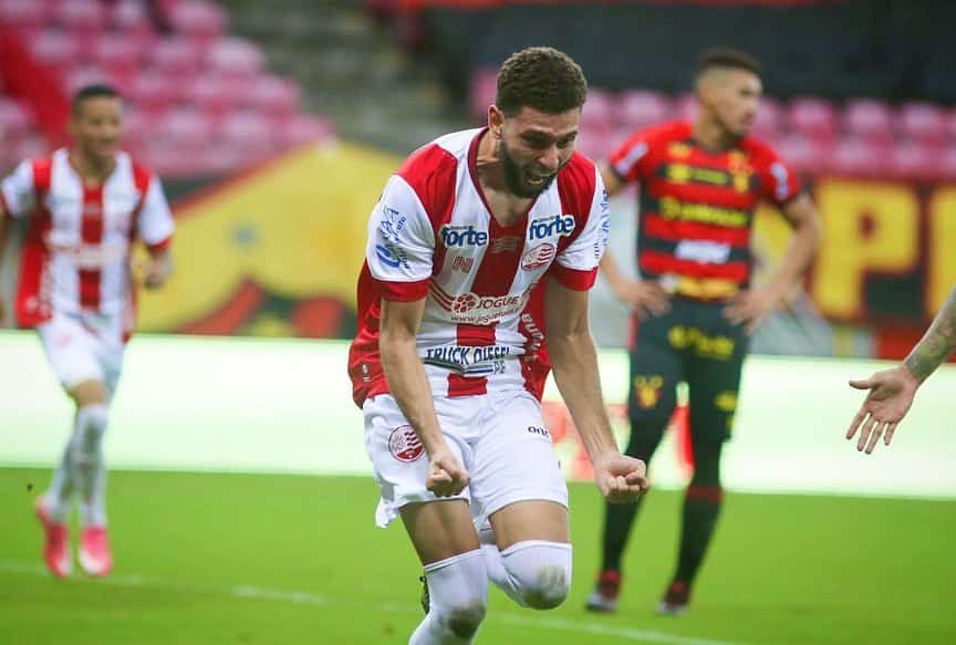 Diniz destaca importância no retorno de Wagner Leonardo: “Muito bem avaliado internamente”