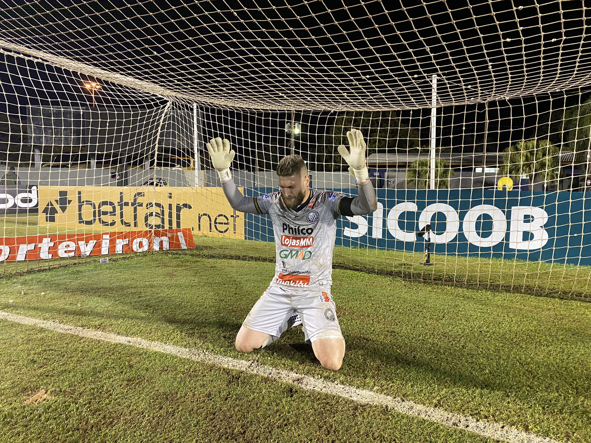 Com a sua segunda vit&oacute;ria consecutiva, Oper&aacute;rio-PR busca o seu lugar ao sol dentro do G-4 da S&eacute;rie B do Brasileir&atilde;o