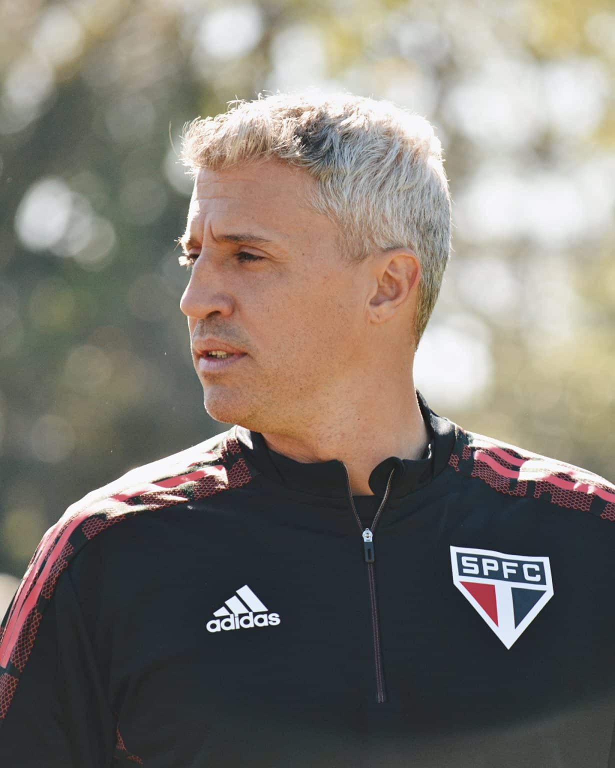 Surpresa na escala&ccedil;&atilde;o? Crespo pode fazer mudan&ccedil;as