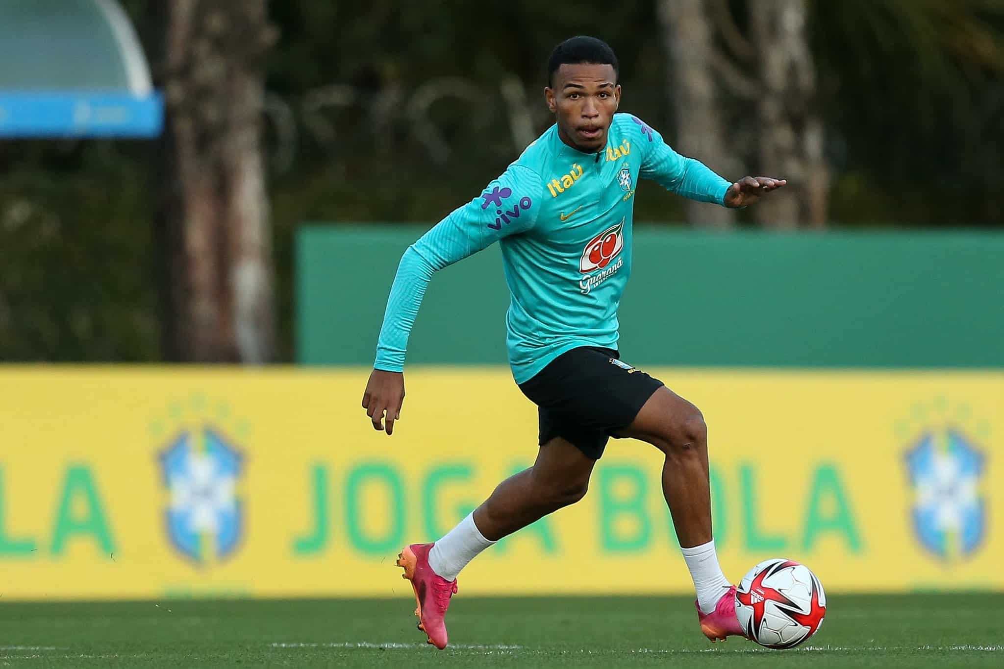 Joia tricolor: Volante do Fluminense treina na Sele&ccedil;&atilde;o Brasileira ol&iacute;mpica