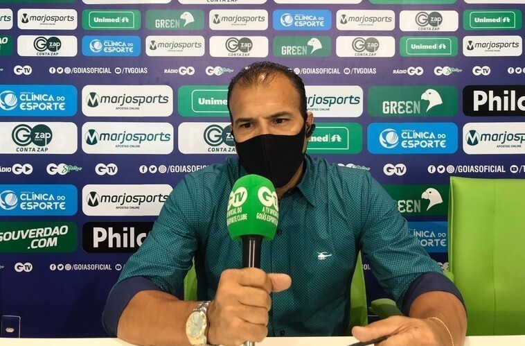 H&aacute; problemas internos no Goi&aacute;s? Harlei responde!