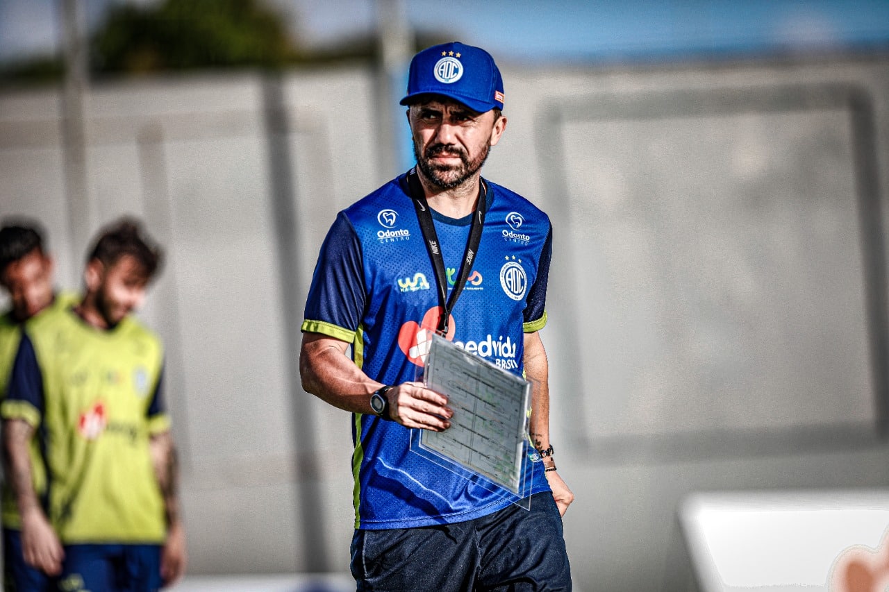 Luizinho Lopes n&atilde;o comanda Confian&ccedil;a contra o Goi&aacute;s