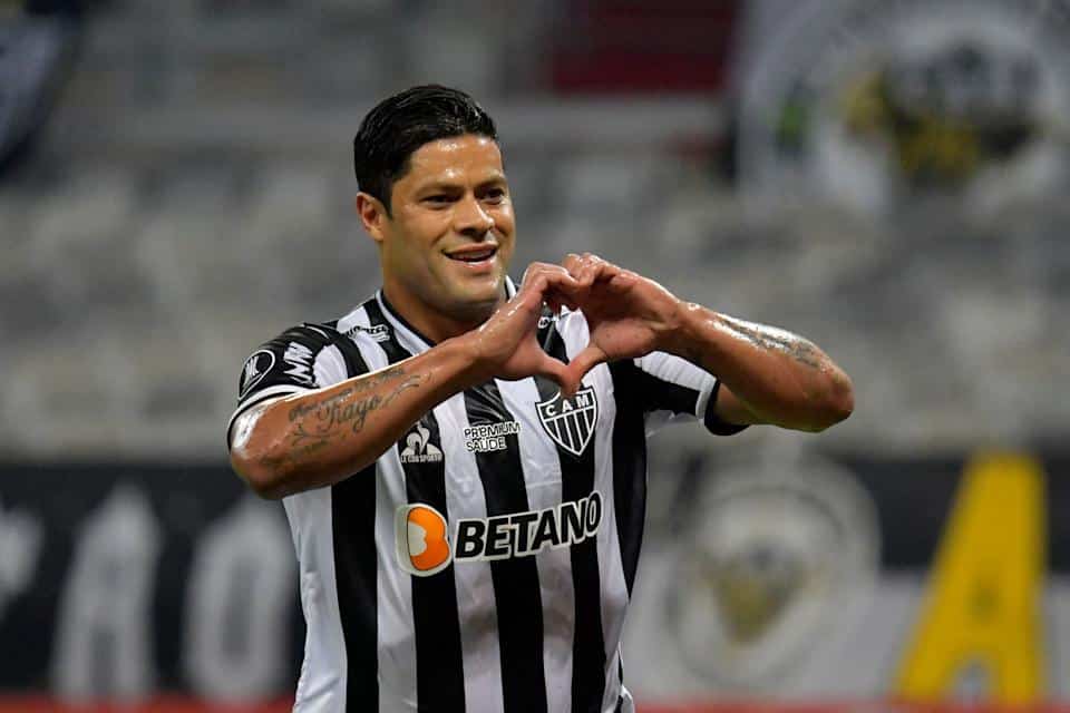 Hulk n&atilde;o tem previs&atilde;o de volta ao Galo