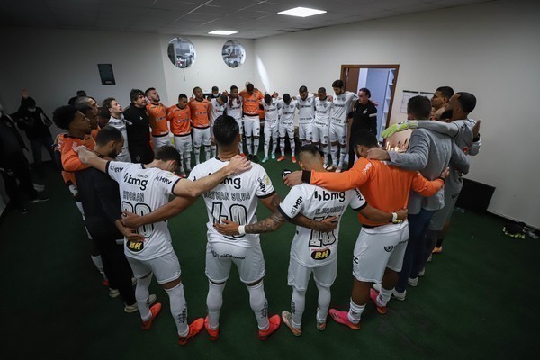 Galo ser&aacute; julgado no STJD por atraso em cl&aacute;ssico