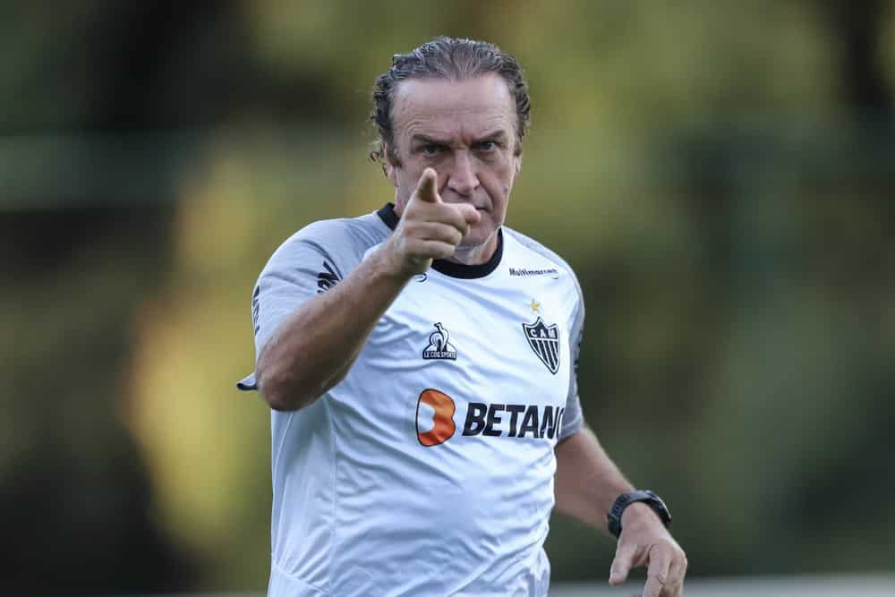 Cuca descarta deixar Copa do Brasil como segundo plano