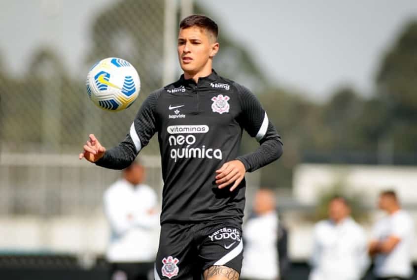 Corinthians empresta Mateus Vital para o Panathinaikos