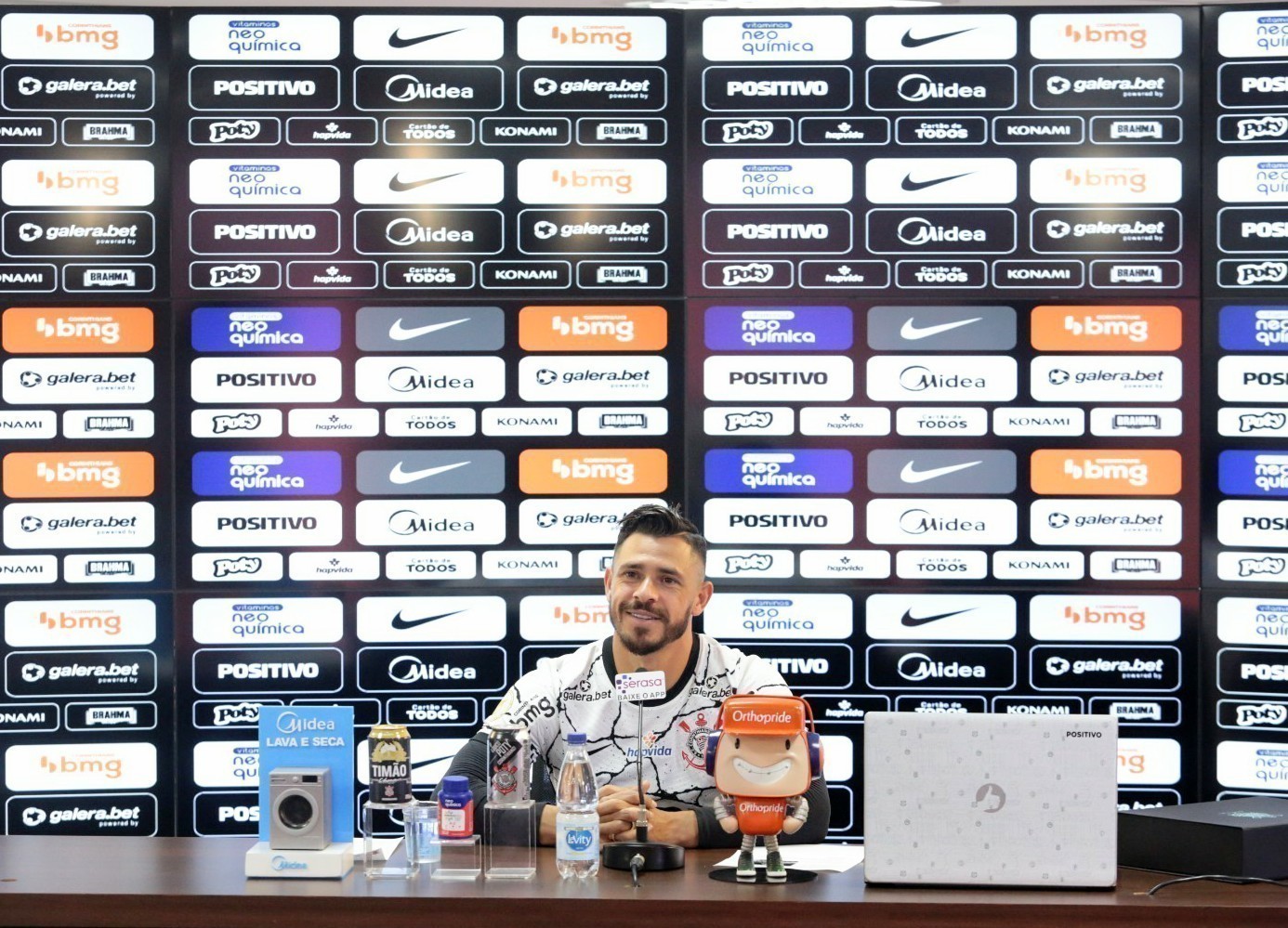 Giuliano está ciente da pressão no Corinthians: “Sei que essa cobrança existe”