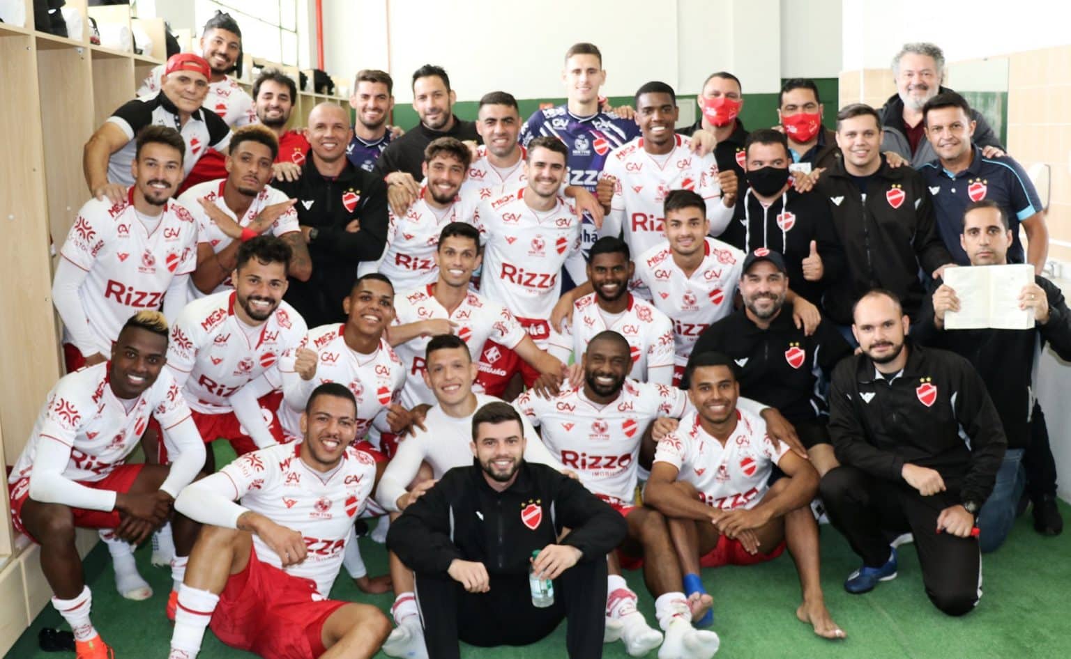 Mesmo ap&oacute;s goleada, Vila Nova n&atilde;o sobe na tabela da S&eacute;rie B