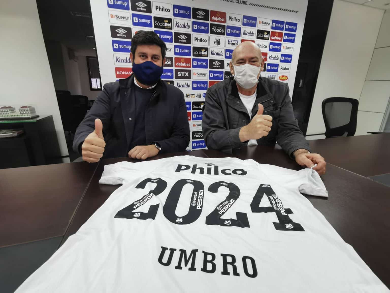 Vaza imagem da suposta 3&ordf; camisa do Santos