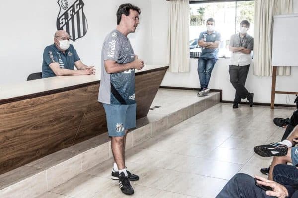 Diniz revela ajuda financeira de Rueda para o Santos