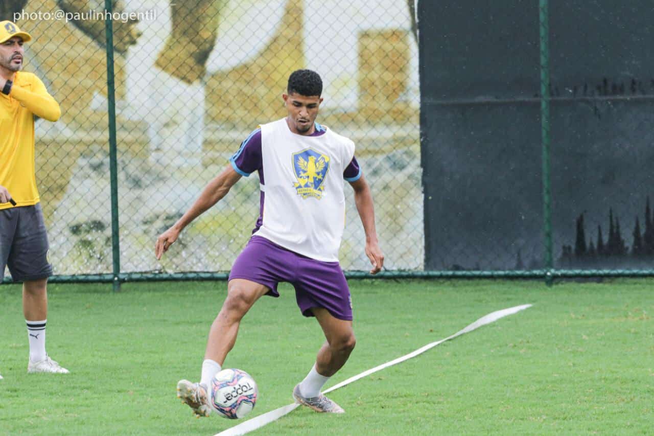 Edson projeta confronto contra o Bahia de Feira: &ldquo;Grande partida&rdquo;