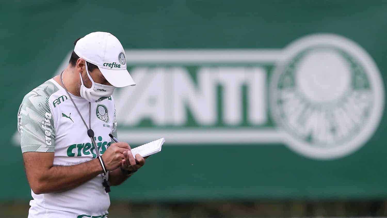 Palmeiras dever&aacute; ter mudan&ccedil;as para jogo do Brasileir&atilde;o