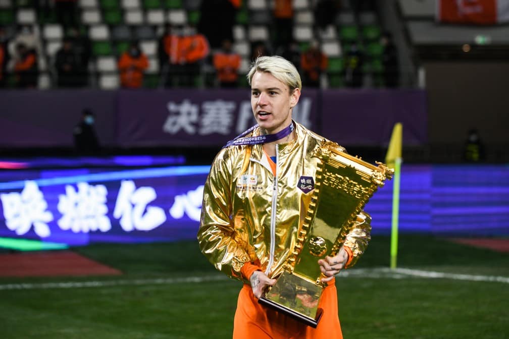 Corinthians anuncia o atacante R&oacute;ger Guedes