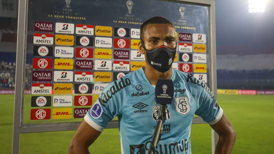 Madson pede desculpas aos torcedores por eliminação