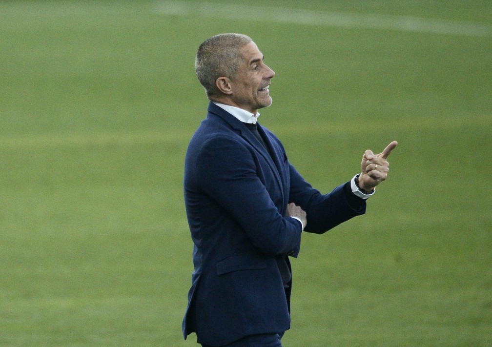 Sylvinho admite partida ruim do Corinthians: &ldquo;N&atilde;o estivemos bem no jogo&rdquo;