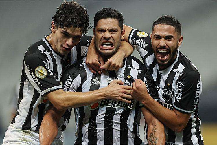 Hulk elogia estrutura do Galo: &ldquo;Oferece o que tem de melhor para n&oacute;s&rdquo;