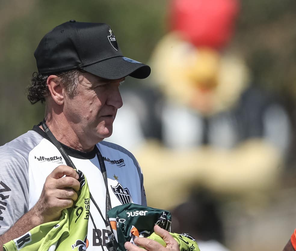 Cuca confia no ataque poderoso do Galo para decidir a partida contra o Palmeiras