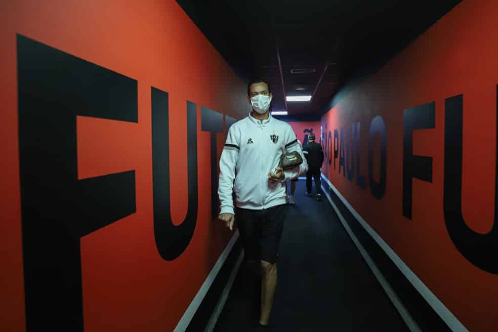 R&eacute;ver perto de bater marca importante com a camisa do Galo