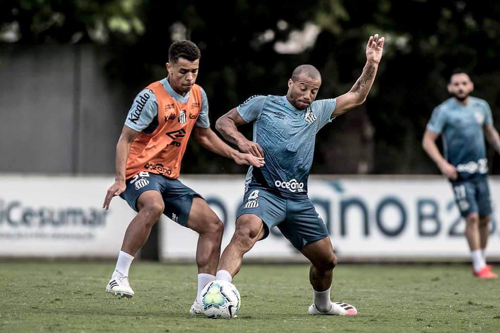 Sandry treina em campo e pode voltar ainda em 2021