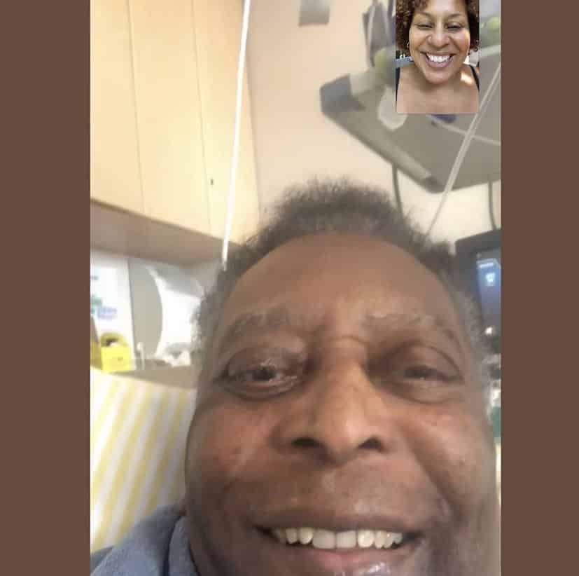 Filha de Pel&eacute; revela melhora do Pai: &ldquo;Est&aacute; sem dor, de bom humor&rdquo;
