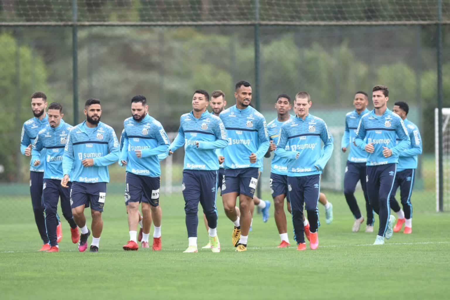 Santos deve ter &ldquo;pacot&atilde;o de refor&ccedil;os&rdquo; contra Juventude