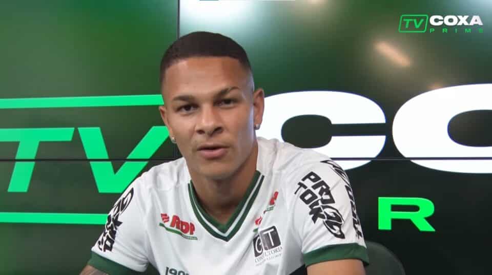 Igor est&aacute; de sa&iacute;da do&nbsp;Coritiba&nbsp;para assinar com Cear&aacute;