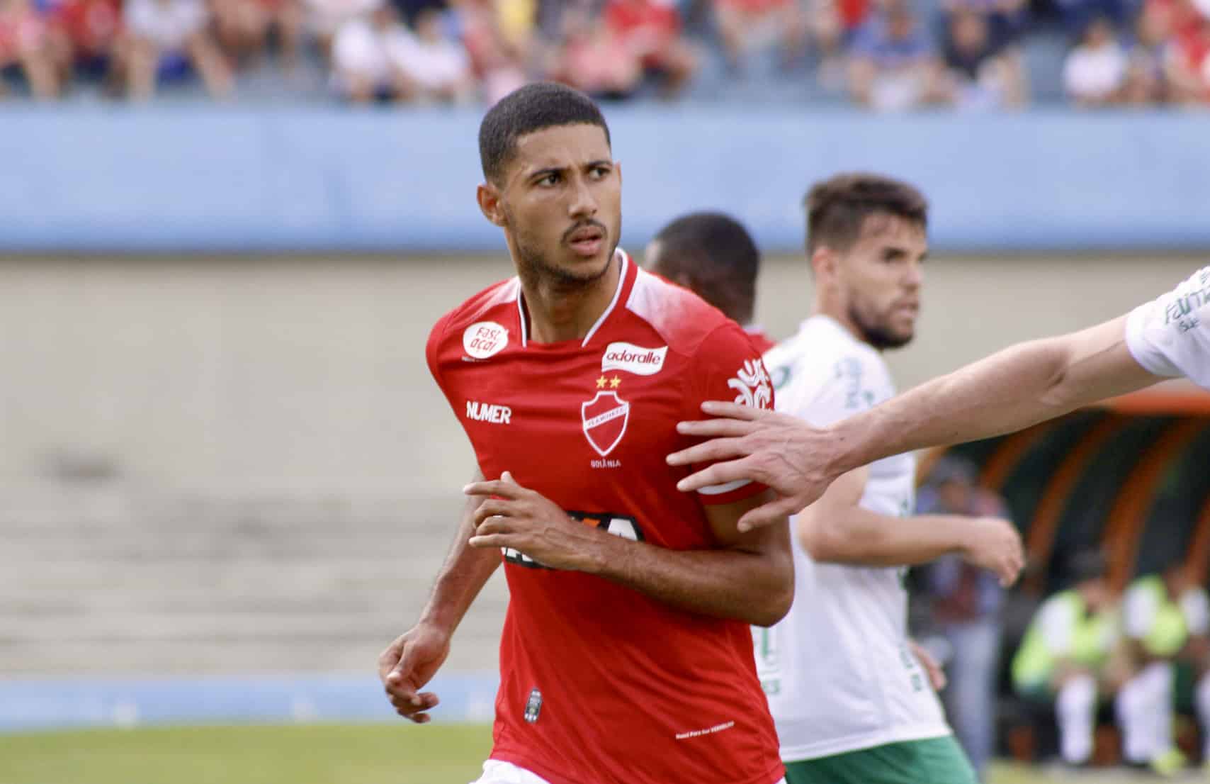 Vila Nova acerta retorno de Rafael Silva