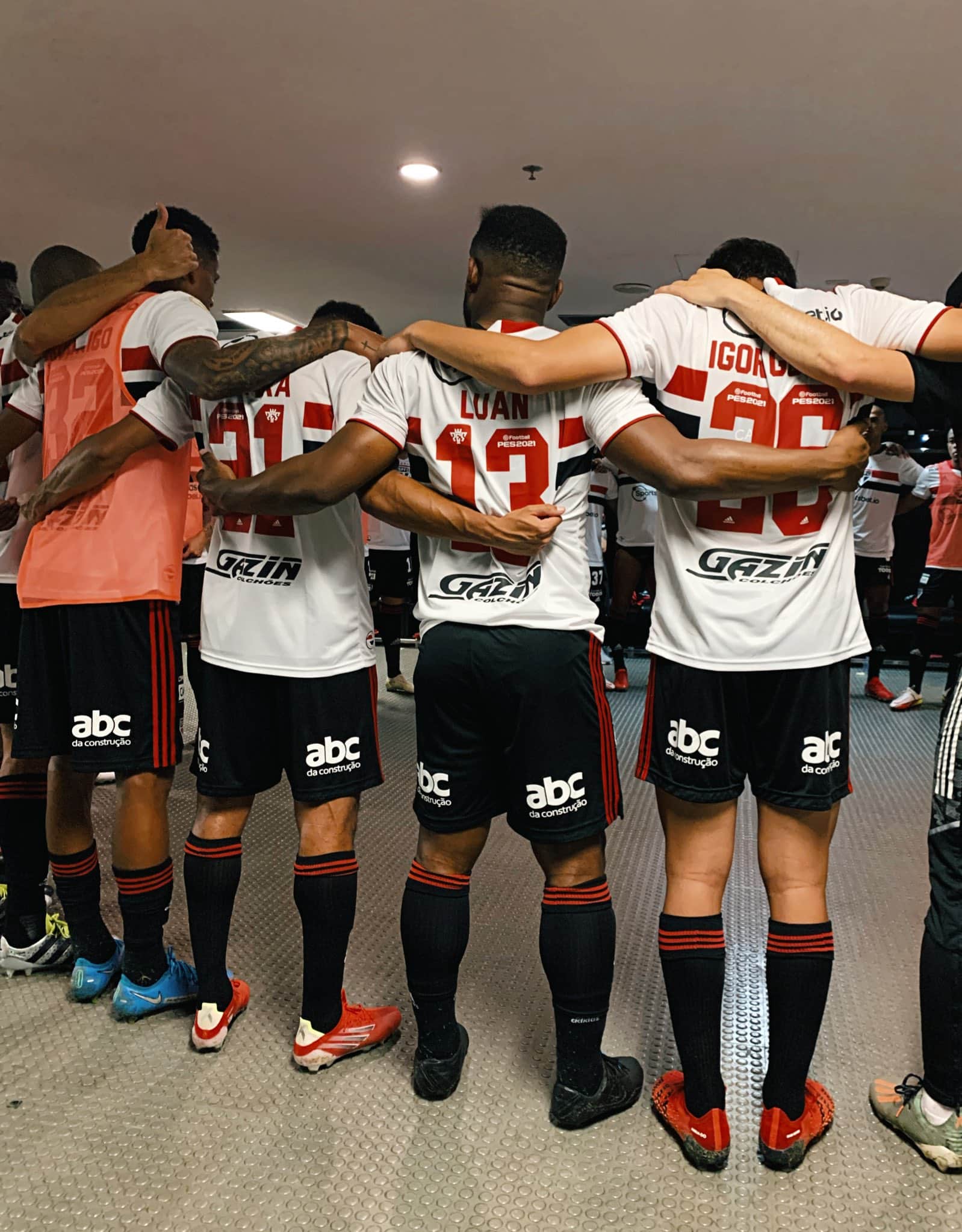 S&atilde;o Paulo joga mal e se complica no Brasileir&atilde;o