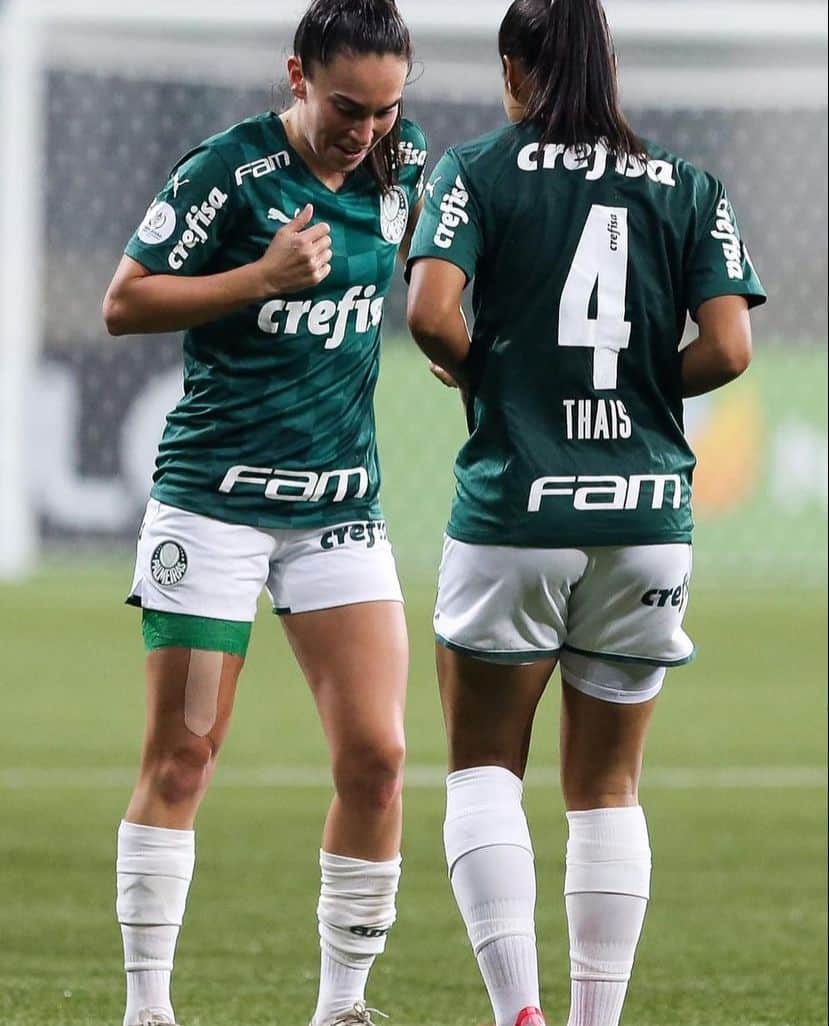 Palmeiras, das defensoras Tha&iacute;s e Agustina, est&aacute; na final do Brasileir&atilde;o Feminino e tem vaga garantida para a Libertadores