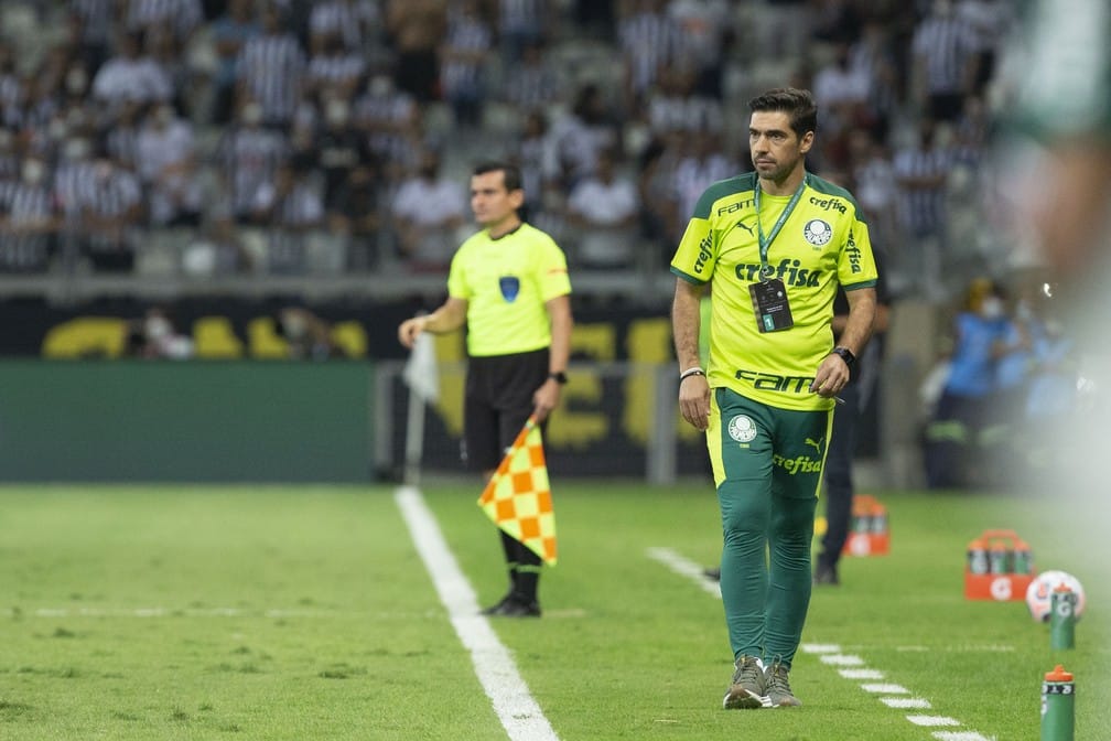 Inspirado em José Mourinho! Abel Ferreira usa de estratégia para vencer no Palmeiras