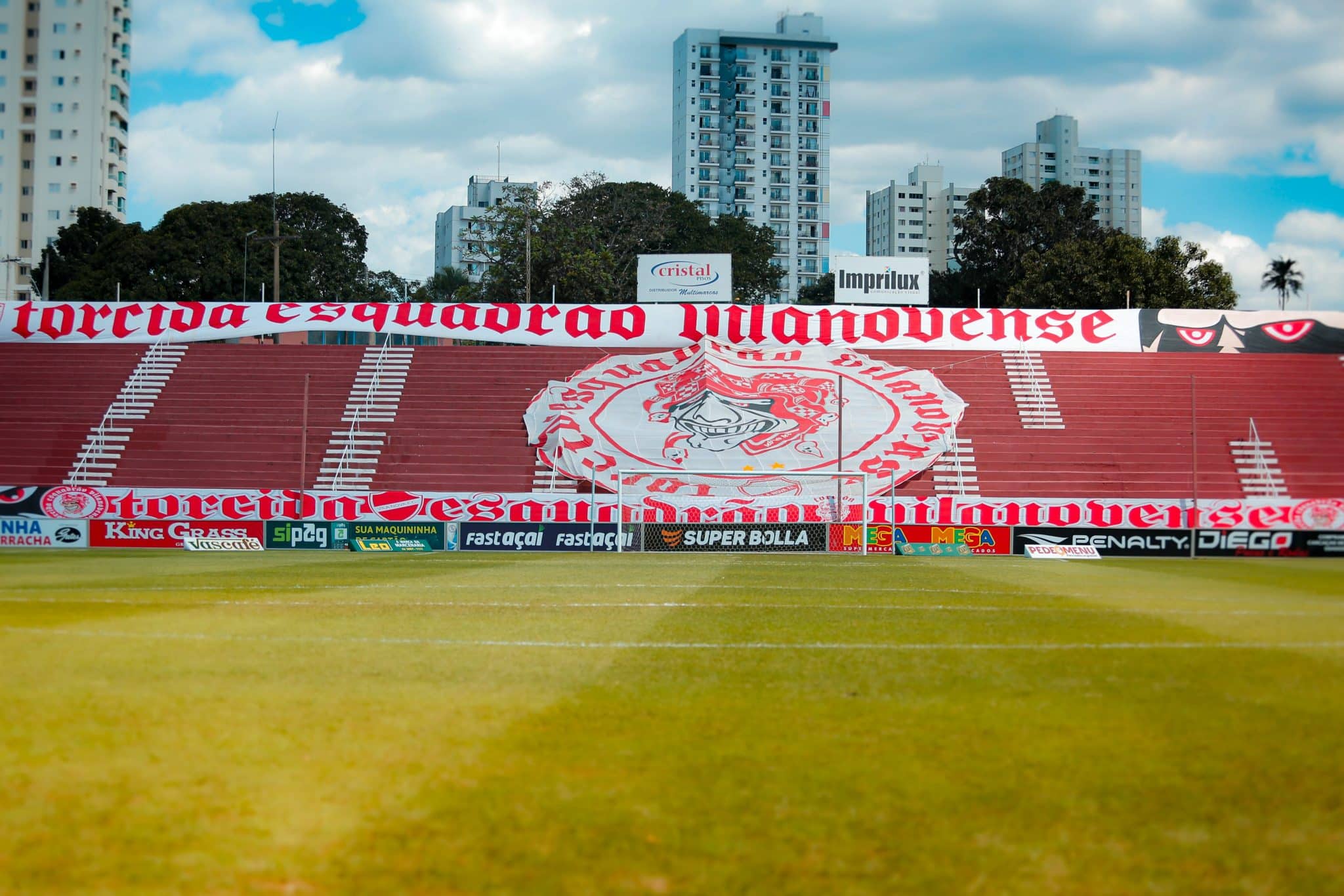 Com torcida de volta ao OBA, Vila Nova encara Confian&ccedil;a