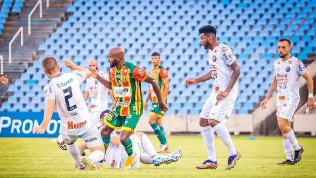 Sampaio Corr&ecirc;a x Oper&aacute;rio-PR como aconteceu &ndash; resultado, destaques e rea&ccedil;&atilde;o