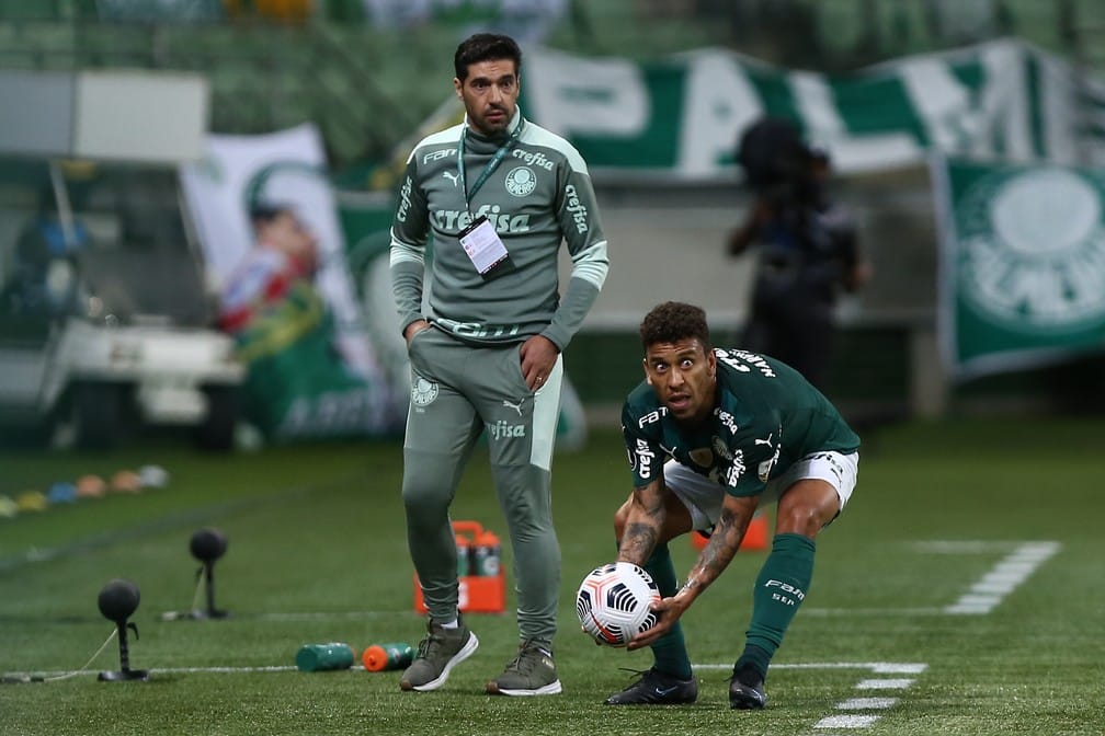 Abel Ferreira: &ldquo;minha equipe foi muito inteligente sem bola&rdquo;