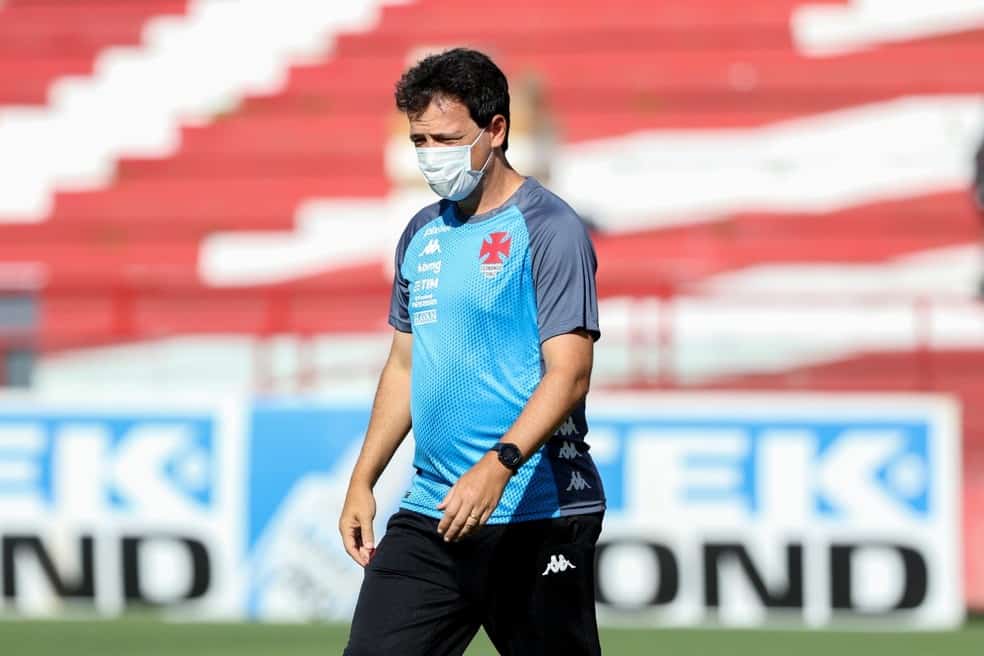 Fernando Diniz sobre empate: &ldquo;Sabor amargo&rdquo;