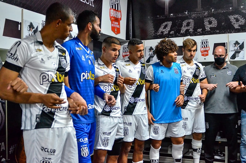 Por que os jogadores da Ponte Preta est&atilde;o em sil&ecirc;ncio ap&oacute;s os jogos?