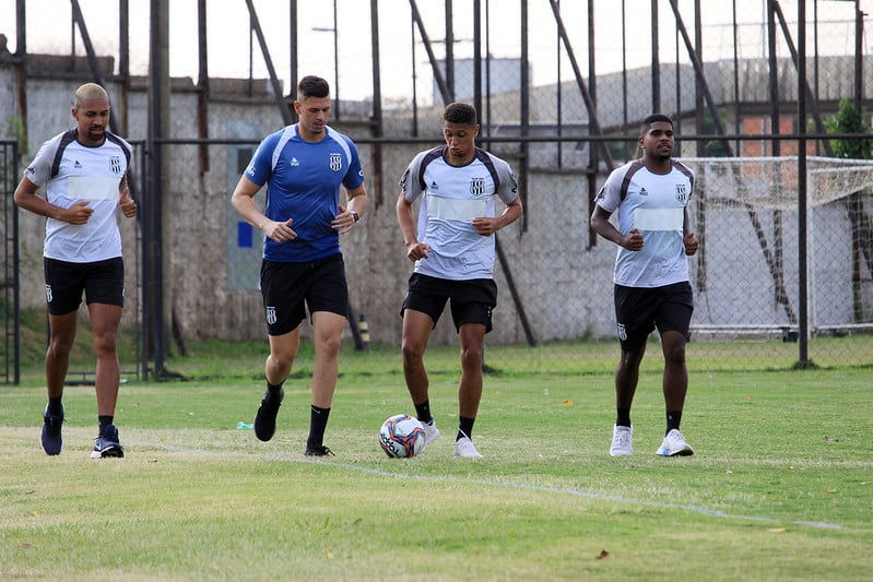Ponte Preta se reapresenta focada no jogo contra o Ava&iacute;