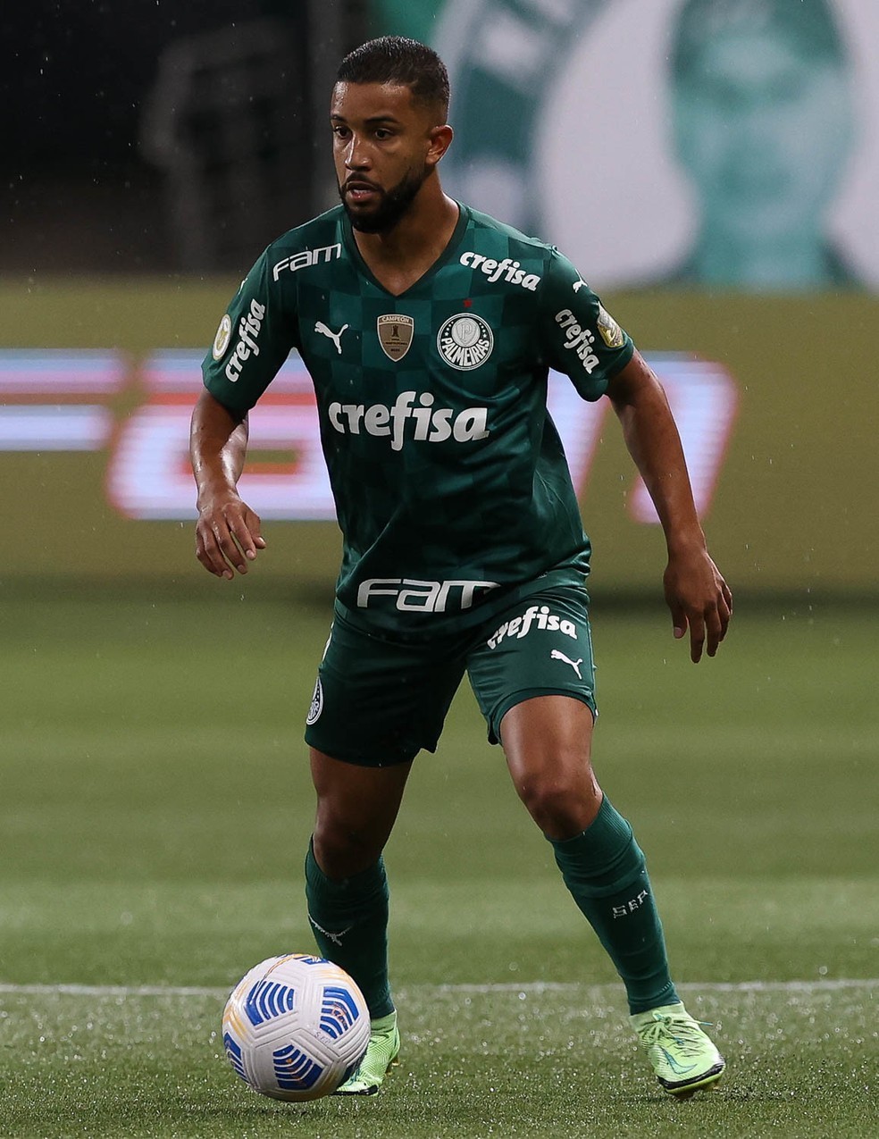 Jorge volta a atuar como titular ap&oacute;s 10 meses; lateral dever&aacute; ser titular no pr&oacute;ximo jogo