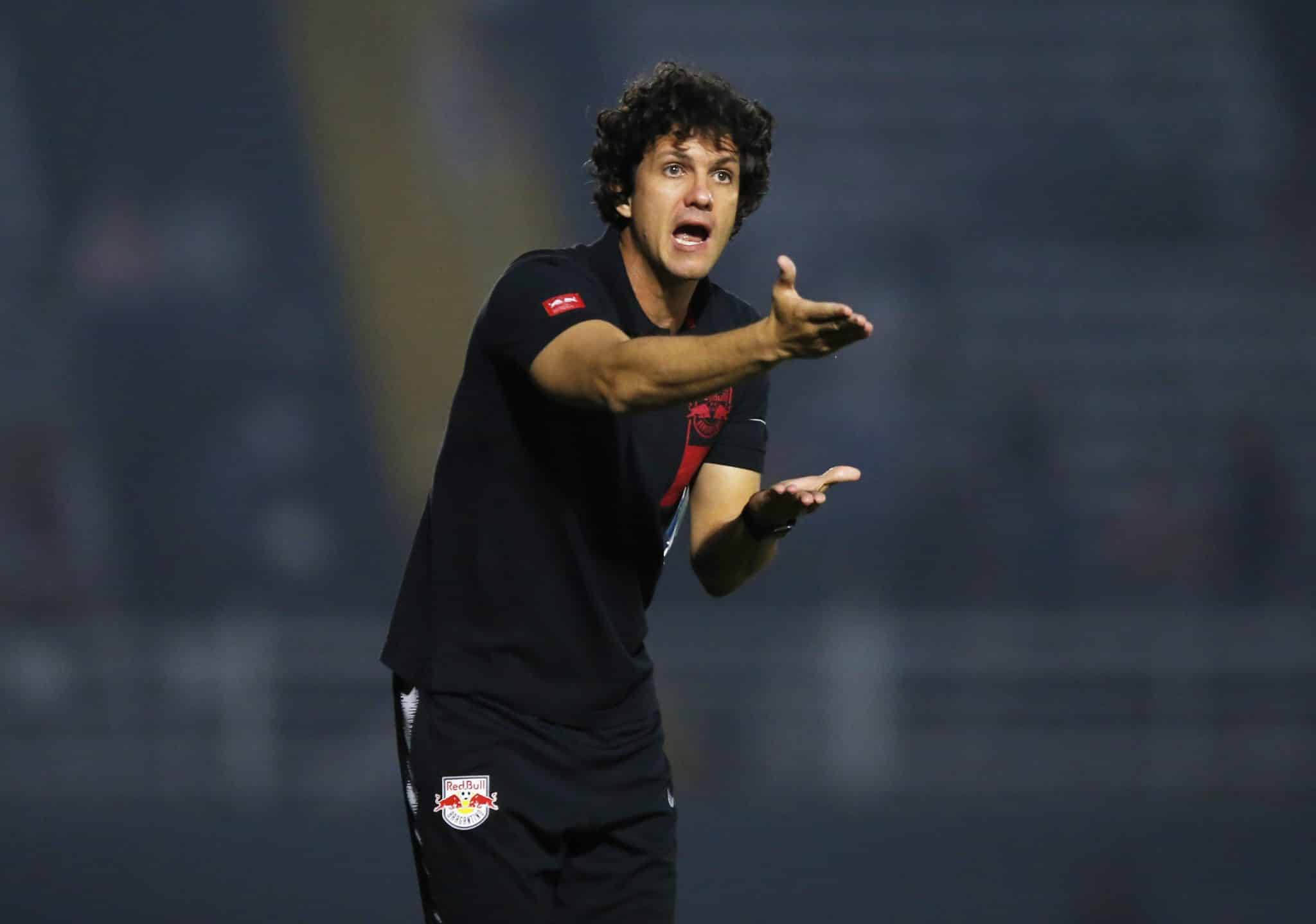 Maur&iacute;cio Barbieri elogia equipe ap&oacute;s vit&oacute;ria