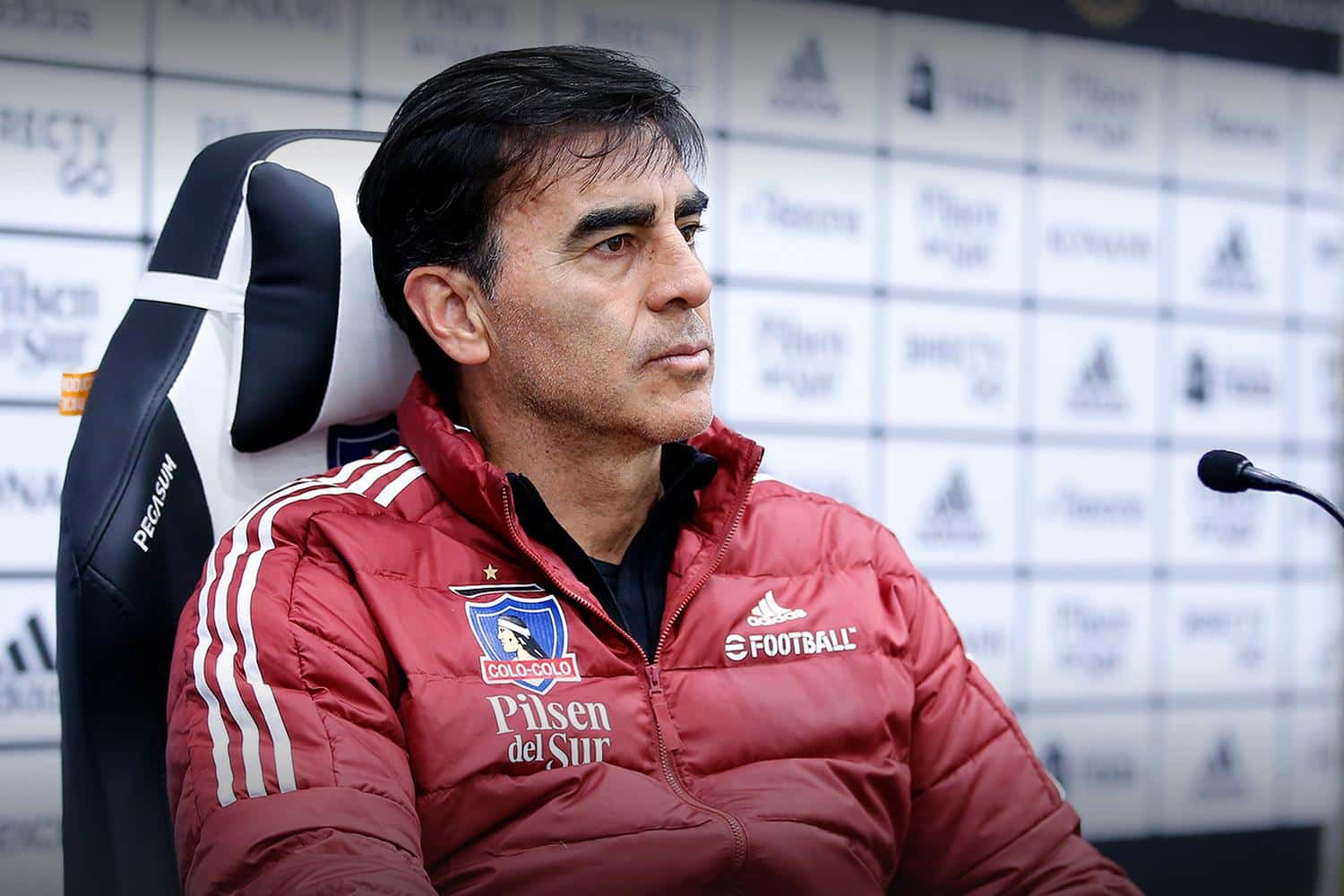 Gustavo Quinteros: coletiva, renova&ccedil;&atilde;o e La Roja