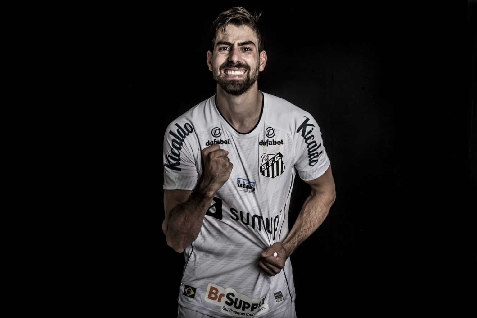 Luan Peres acredita em recupera&ccedil;&atilde;o do Santos: &ldquo;Esse time &eacute; gigante&rdquo;