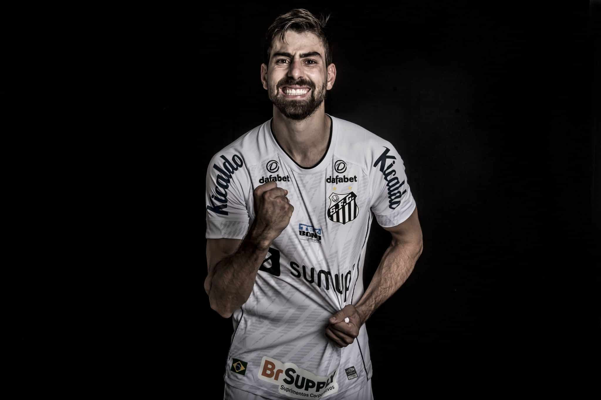 Luan Peres acredita em recuperação do Santos: “Esse time é gigante”