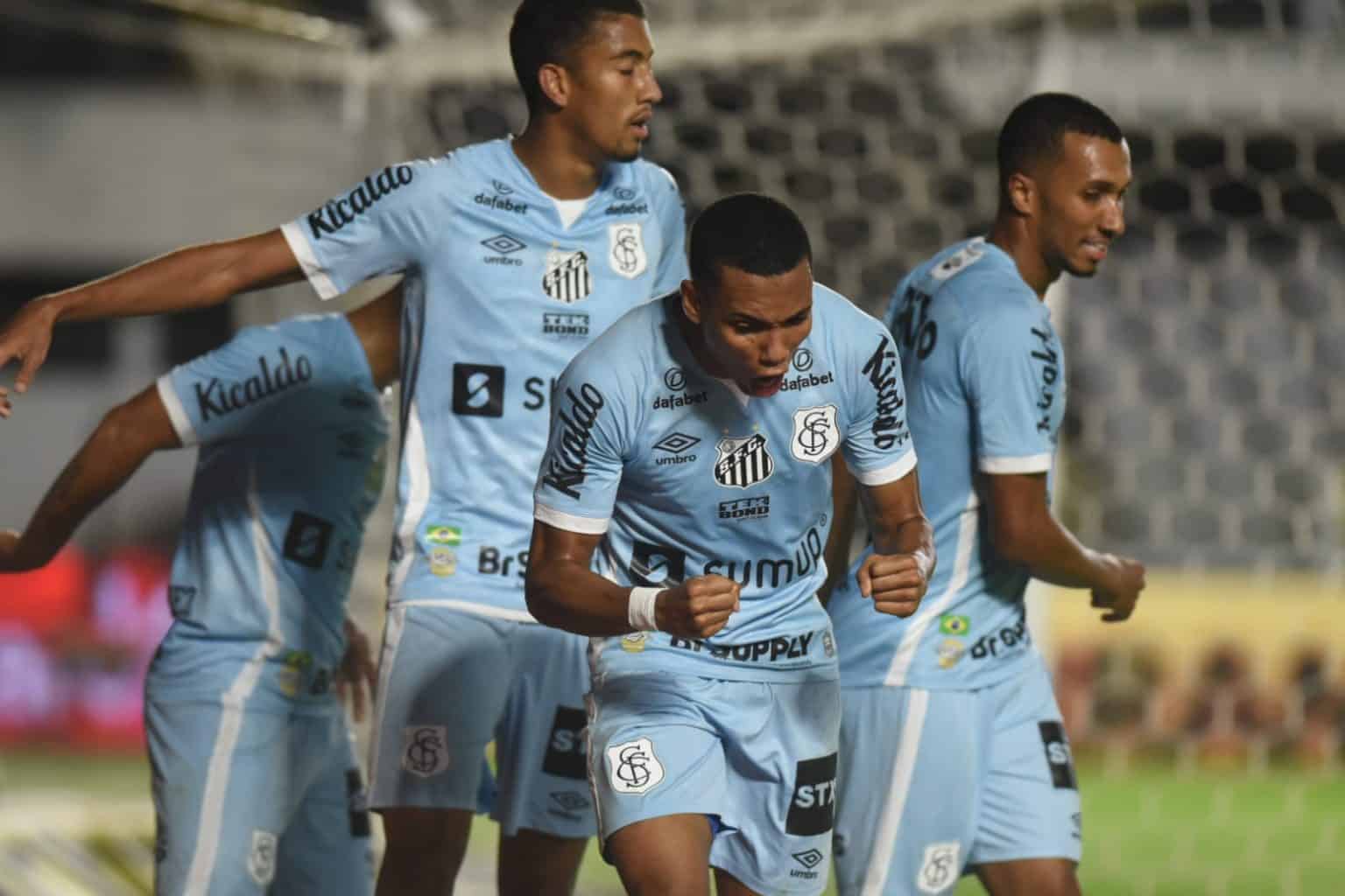 Santos tem retornos e d&uacute;vidas para o cl&aacute;ssico