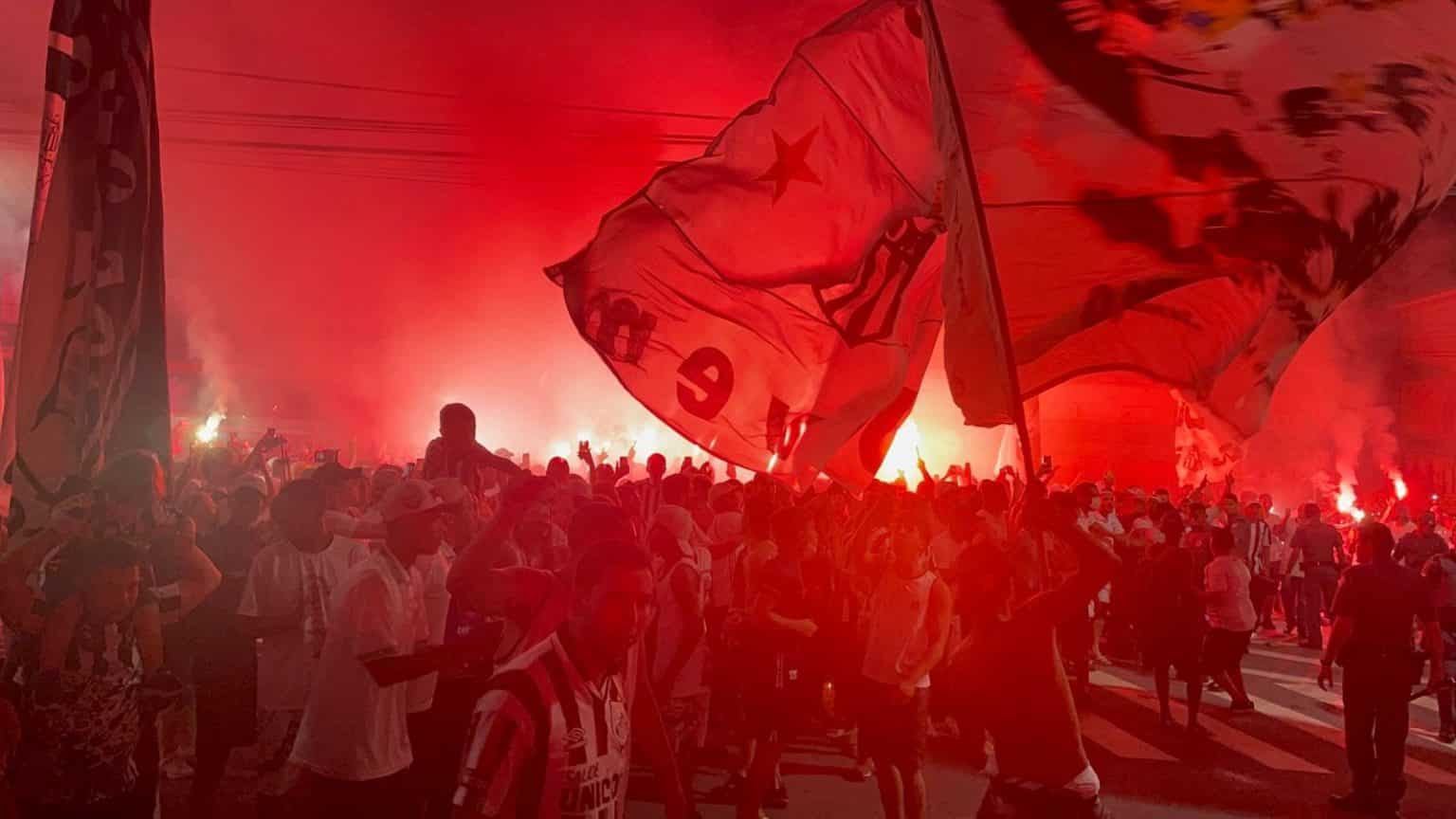 Carille agradece torcida do Santos: &ldquo;Torcedor santista, venham juntos&rdquo;