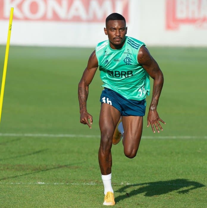 Bragantino tem interesse em promessa flamenguista