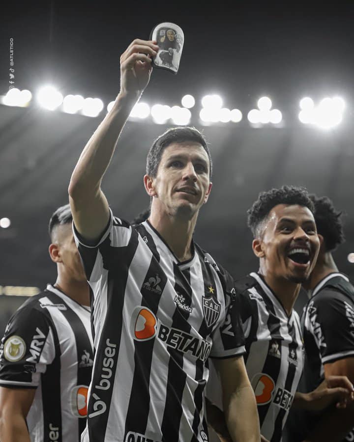 Nacho exalta vitória e a paciência para virar o resultado