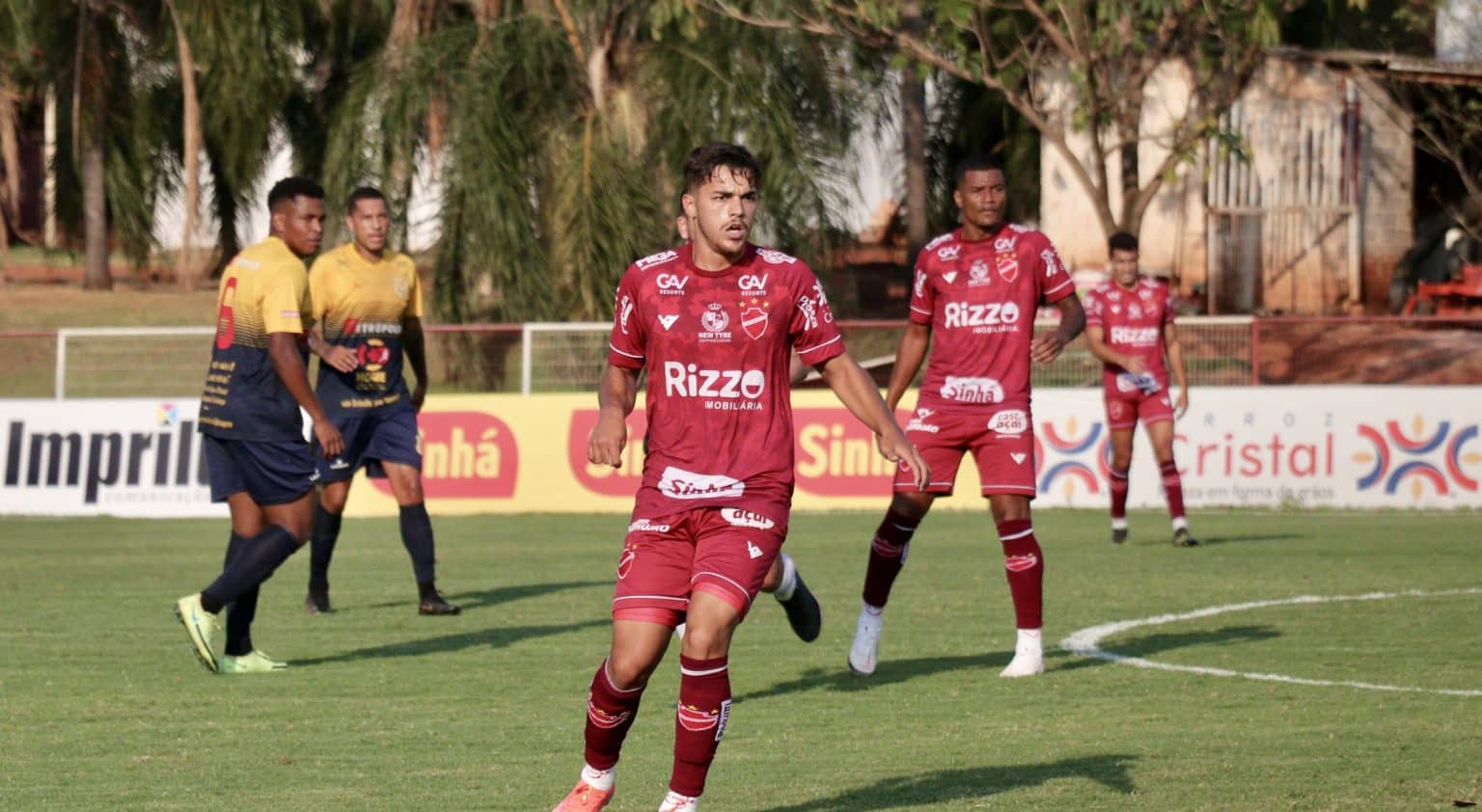 Vila Nova é derrotado pelo Brasiliense em jogo-treino