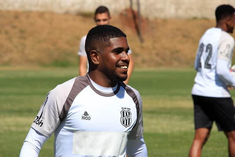 Marcos Jr. sobre retorno da torcida ap&oacute;s 19 meses: &ldquo;Estou muito animado para ver como &eacute; a atmosfera do Majestoso&rdquo;